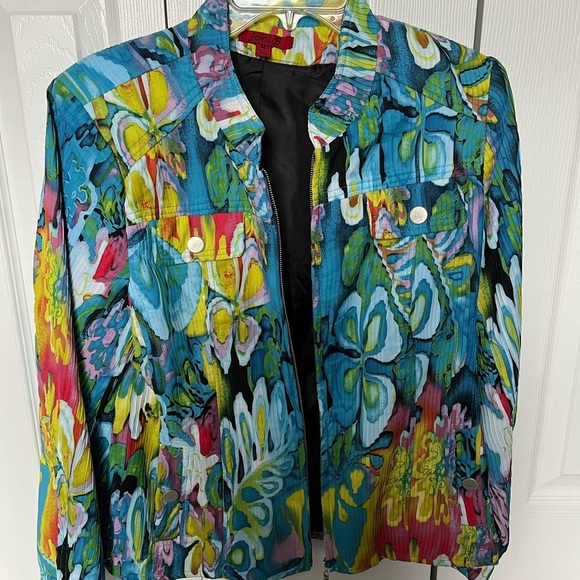 Colorful Floral Women's Jacket - long sleeved, lined, zipper closure EUC M - Picture 4 of 9